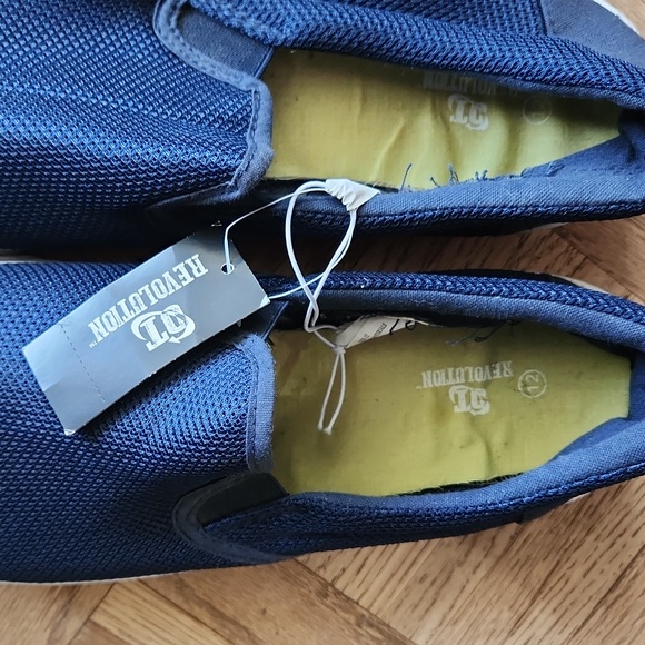 Revolution size 12 slip on shoes Men's - Picture 4 of 4